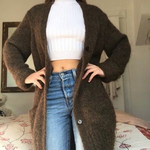 Wilfred Aritzia Fermat sweater